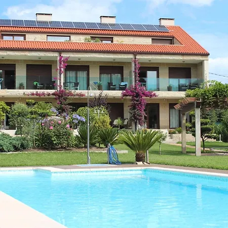 Apartment As Lagoas *
