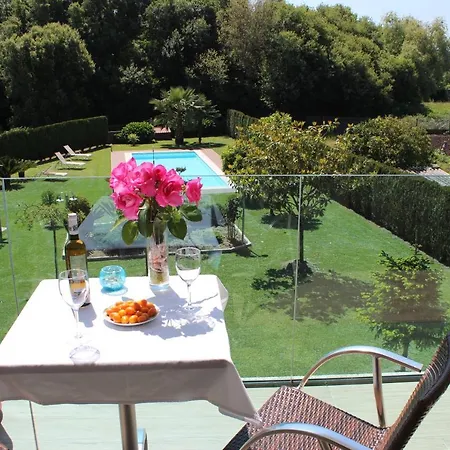As Lagoas Apartment *